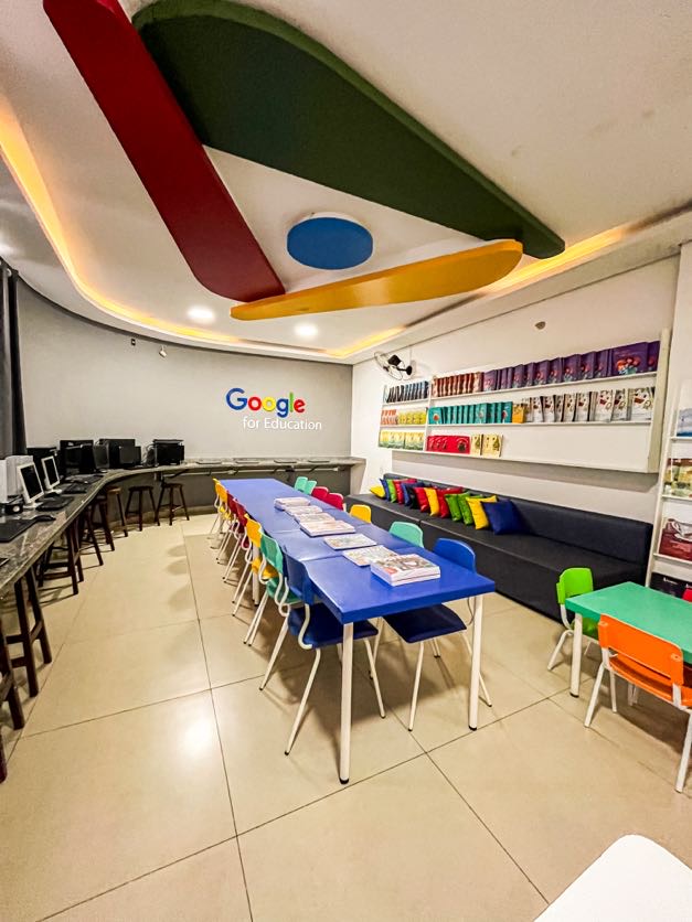 SALA GOOGLE (3)